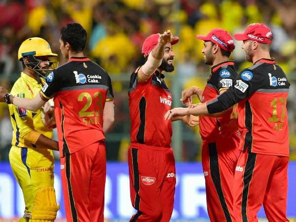 ಪಿಚ್ ವರದಿ, ನೇರಪ್ರಸಾರದ ಮಾಹಿತಿ: