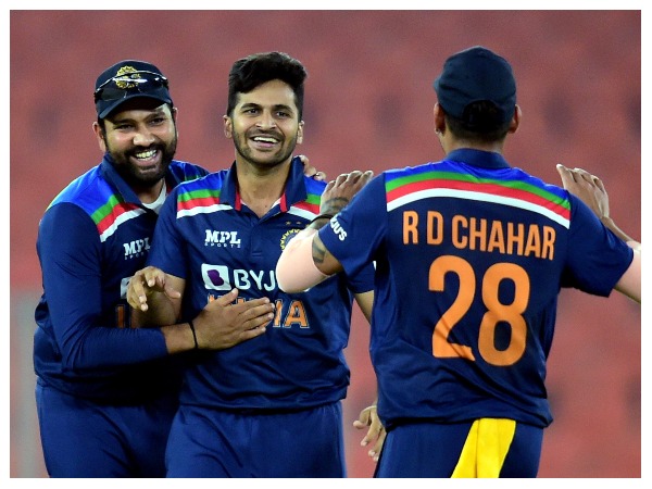 ಹರ್ಷಲ್ ಇರಬೇಕಿತ್ತು, ಅಶ್ವಿನ್ ಆಡಿಸಬೇಕಿತ್ತು, ಶಾರ್ದೂಲ್ ಕೂಡ ಬೇಕಿತ್ತು!