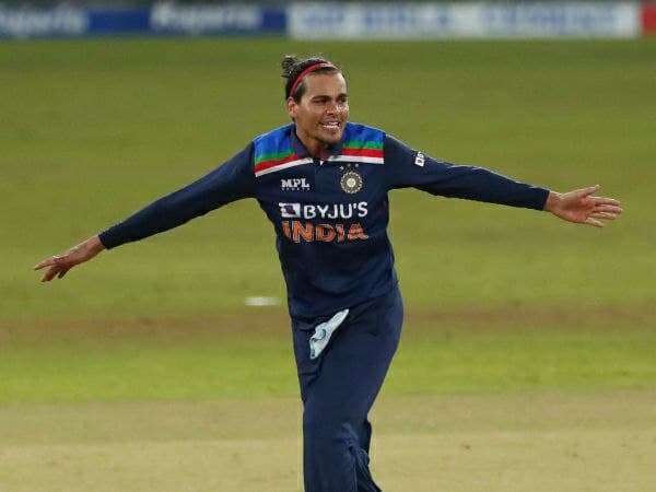 2. ರಾಹುಲ್ ಚಹರ್ ನೀರಸ ಪ್ರದರ್ಶನ 