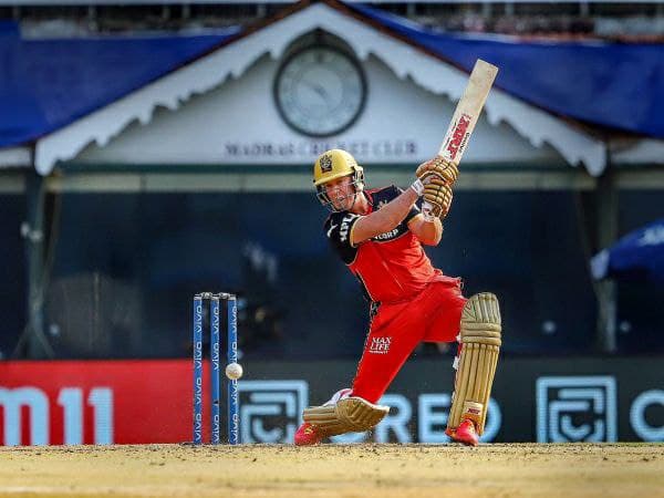 4 ಎಸೆತಗಳಲ್ಲಿ 12 ರನ್ ಬಾರಿಸಲು ವಿಫಲರಾದ ಎಬಿ ಡಿ ವಿಲಿಯರ್ಸ್!