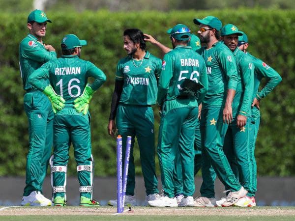 ಪ್ರಕಟವಾಗಿರುವ ಪಾಕಿಸ್ತಾನ ತಂಡದಲ್ಲಿ ಇಬ್ಬರೂ ಸ್ಥಾನ ಪಡೆದುಕೊಂಡಿದ್ದಾರೆ