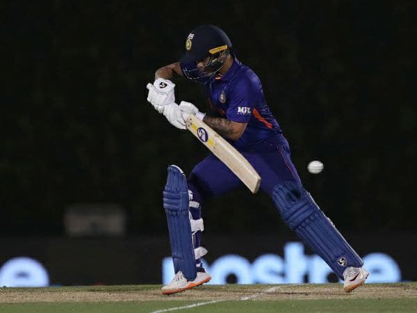 ಇಶಾನ್ ಕಿಶನ್ ಆರಂಭಿಕ ಆಟಗಾರನಾಗಿ ಕಣಕ್ಕಿಳಿಯಬೇಕು 