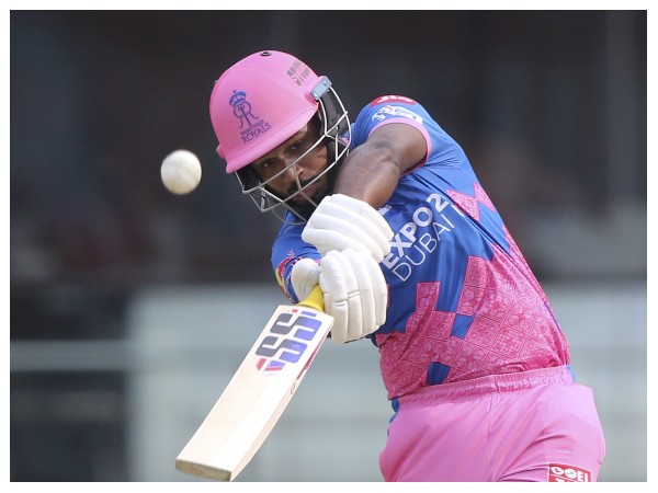 ಮುಕ್ತಕಂಠದಿಂದ ಪ್ರಶಂಸಿಸಿದ ನಾಯಕ ಮುಕ್ತಕಂಠದಿಂದ ಪ್ರಶಂಸಿಸಿದ ನಾಯಕ