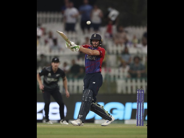 15 ಓವರ್‌ಗಳಲ್ಲಿ ಒಂದೂ ಸಿಕ್ಸರ್ ಬಾರಿಸಲಿಲ್ಲ ಇಂಗ್ಲೆಂಡ್!