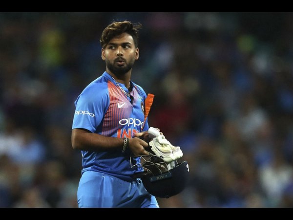 ಹೊಸ ವಿಕೆಟ್ ಕೀಪರ್‌ಗಾಗಿ ಹುಡುಕಾಟ