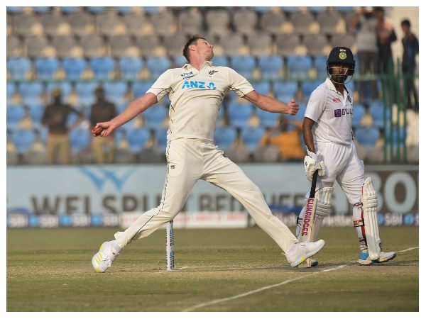 ಟೀಕಿಸಿದ ಇಯಾನ್ ಸ್ಮಿತ್ 