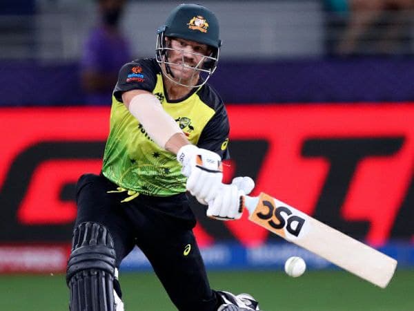 ವಾರ್ನರ್ ಆ ಎಸೆತಕ್ಕೆ ಸಿಕ್ಸರ್ ಬಾರಿಸಿದ್ದು ನಾಚಿಕೆಗೇಡು ಎಂದ ಗೌತಮ್ ಗಂಭೀರ್ ವಾರ್ನರ್ ಆ ಎಸೆತಕ್ಕೆ ಸಿಕ್ಸರ್ ಬಾರಿಸಿದ್ದು ನಾಚಿಕೆಗೇಡು ಎಂದ ಗೌತಮ್ ಗಂಭೀರ್