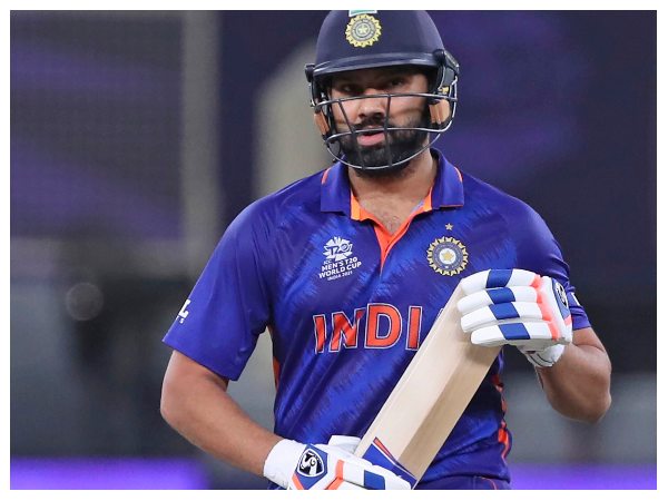 ರೋಹಿತ್ಗೆ ಲಿಮಿಟೆಡ್ ಓವರ್ ಫಾರ್ಮೆಟ್ ನಾಯಕತ್ವ? ರೋಹಿತ್ಗೆ ಲಿಮಿಟೆಡ್ ಓವರ್ ಫಾರ್ಮೆಟ್ ನಾಯಕತ್ವ?