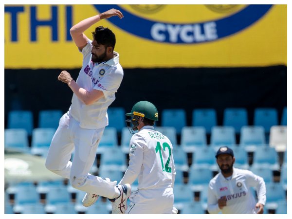 200 ರನ್ಗಳಿಗೆ ಮುನ್ನವೇ ಆಲೌಟ್ ಆದ ದ. ಆಫ್ರಿಕಾ 200 ರನ್ಗಳಿಗೆ ಮುನ್ನವೇ ಆಲೌಟ್ ಆದ ದ. ಆಫ್ರಿಕಾ