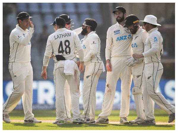 ಆಘಾತ ನೀಡಿದ ಅಜಾಜ್