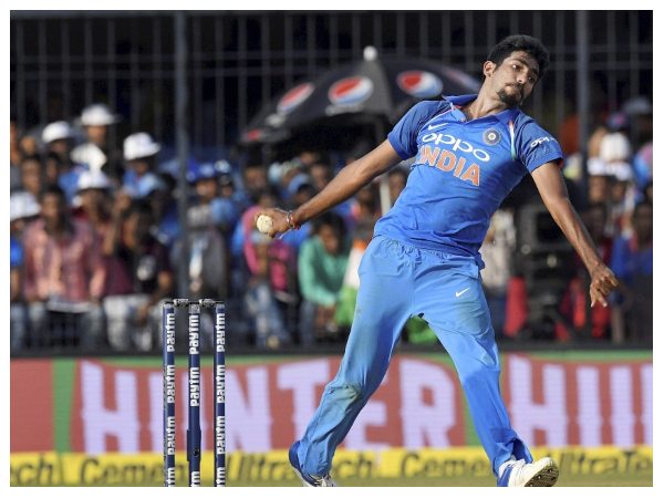 ವಿಭಿನ್ನ ಬೌಲಿಂಗ್ ಶೈಲಿ ಹೊಂದಿರುವ ಬೌಲರ್