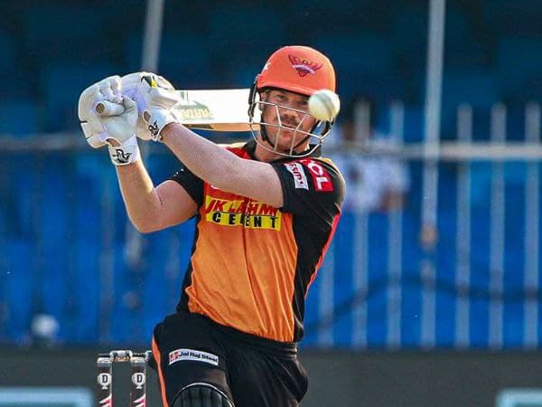 ಪ್ರಸಿದ್ಧ ಬೊಂಬೆ ಹೇಳುತೈತೆ ಹಾಡಿನ ದೃಶ್ಯವೊಂದನ್ನು ಪೋಸ್ಟ್ ಮಾಡಿದ ವಾರ್ನರ್