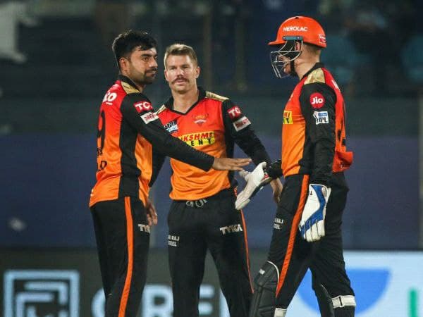 ವಾರ್ನರ್ ಪೋಸ್ಟ್‌ಗೆ ಭಿನ್ನ ವಿಭಿನ್ನವಾಗಿ ಪ್ರತಿಕ್ರಿಯಿಸಿದ ಕನ್ನಡಿಗರು 