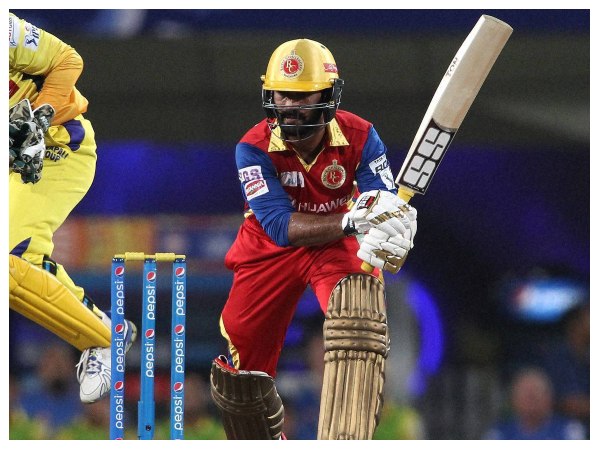 ದಿನೇಶ್ ಕಾರ್ತಿಕ್ 