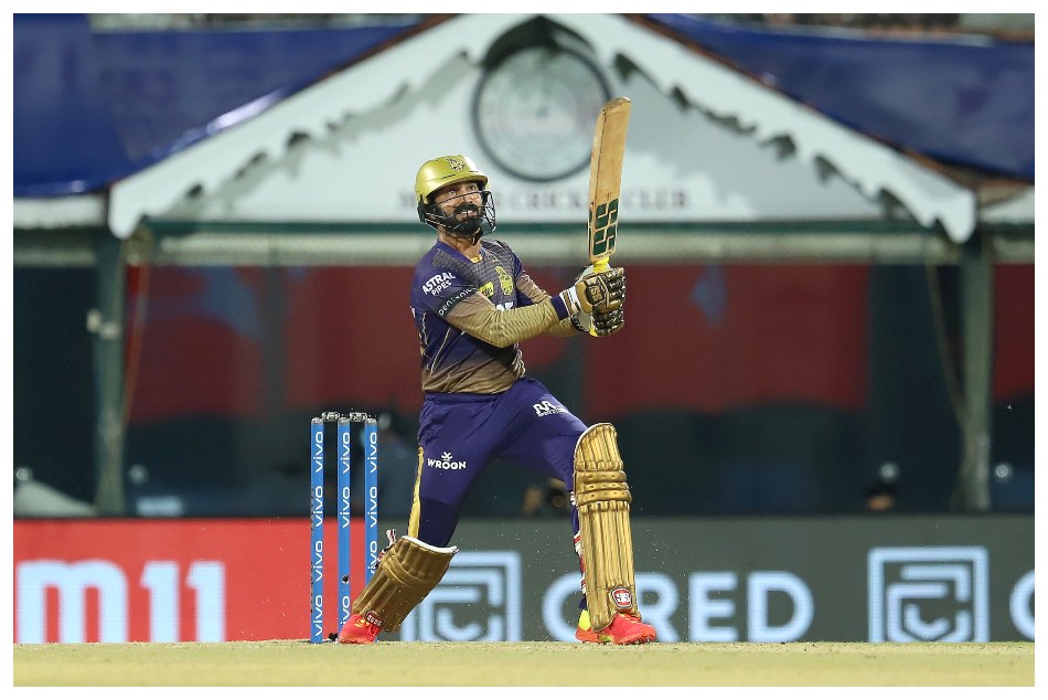 He will solve Indias middle order problem: Dinesh Karthik names Indian allrounder He will solve Indias middle order problem: Dinesh Karthik names Indian allrounder