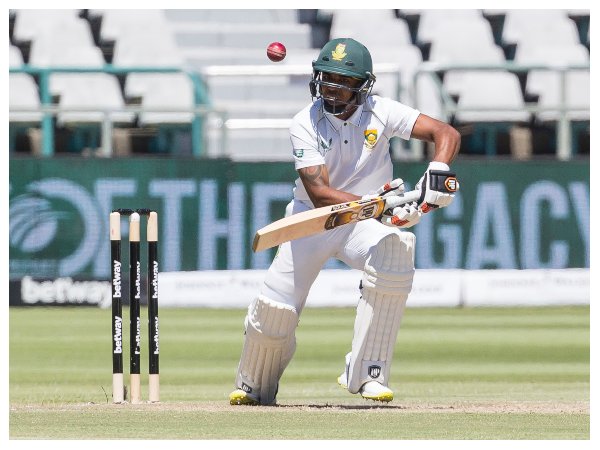 ಕುಸಿದ ದ. ಆಫ್ರಿಕಾ, ಪೀಟರ್ಸನ್ ಆಸರೆ