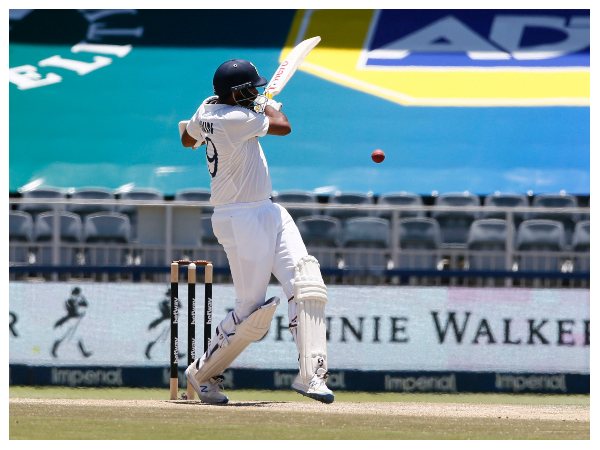 ಭಾರೀ ಕುಸಿತಕ್ಕೆ ಒಳಗಾದ ಭಾರತ