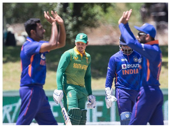 ಎದುರಾಳಿಯ ಜೊತೆಯಾಟ ಮುರಿಯುವುದು ಅನಿವಾರ್ಯ ಎದುರಾಳಿಯ ಜೊತೆಯಾಟ ಮುರಿಯುವುದು ಅನಿವಾರ್ಯ