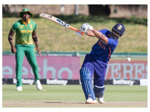 ತಂಡಕ್ಕೆ ಆಧಾರವಾಗಲಿಲ್ಲ ಮಧ್ಯಮ ಕ್ರಮಾಂಕ