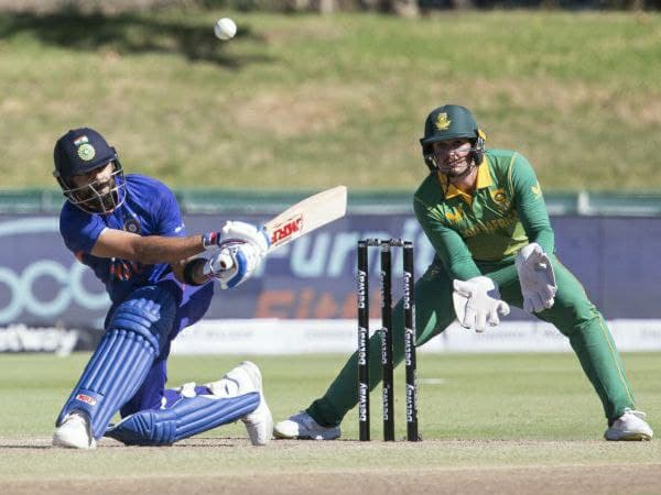 ವಿದೇಶಿ ನೆಲದಲ್ಲಿ ಅತಿಹೆಚ್ಚು ಏಕದಿನ ರನ್ ಗಳಿಸಿದ ಕೊಹ್ಲಿ