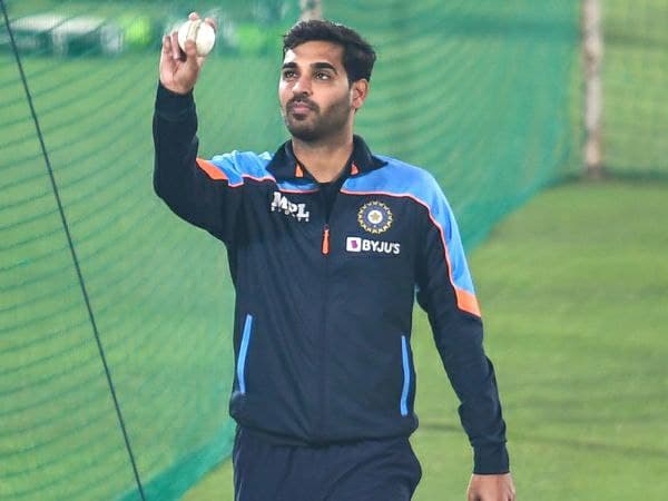 ಭುವನೇಶ್ವರ್ ಕುಮಾರ್ ಬದಲು ಮೊಹಮ್ಮದ್ ಸಿರಾಜ್ 