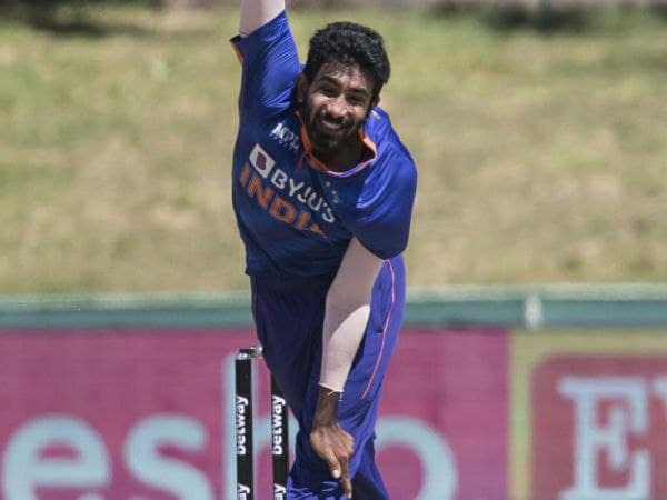 ಈ ಆಟಗಾರ ಟೆಸ್ಟ್ ನಾಯಕತ್ವ ಸ್ವೀಕರಿಸಲು ಅರ್ಹನಲ್ಲ ಎಂದ ರವಿಶಾಸ್ತ್ರಿ ಈ ಆಟಗಾರ ಟೆಸ್ಟ್ ನಾಯಕತ್ವ ಸ್ವೀಕರಿಸಲು ಅರ್ಹನಲ್ಲ ಎಂದ ರವಿಶಾಸ್ತ್ರಿ