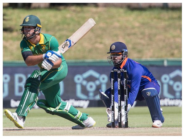 91 ರನ್ ಸಿಡಿಸಿದ ಮಲನ್, ಕ್ವಿಂಟನ್ ಡಿ ಕಾಕ್ 78ರನ್