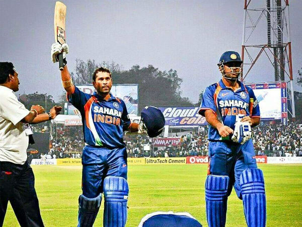 ಐತಿಹಾಸಿಕ ಕ್ಷಣಕ್ಕೆ ಸಾಕ್ಷಿಯಾಗಿತ್ತು ಗ್ವಾಲಿಯರ್ ಮೈದಾನ