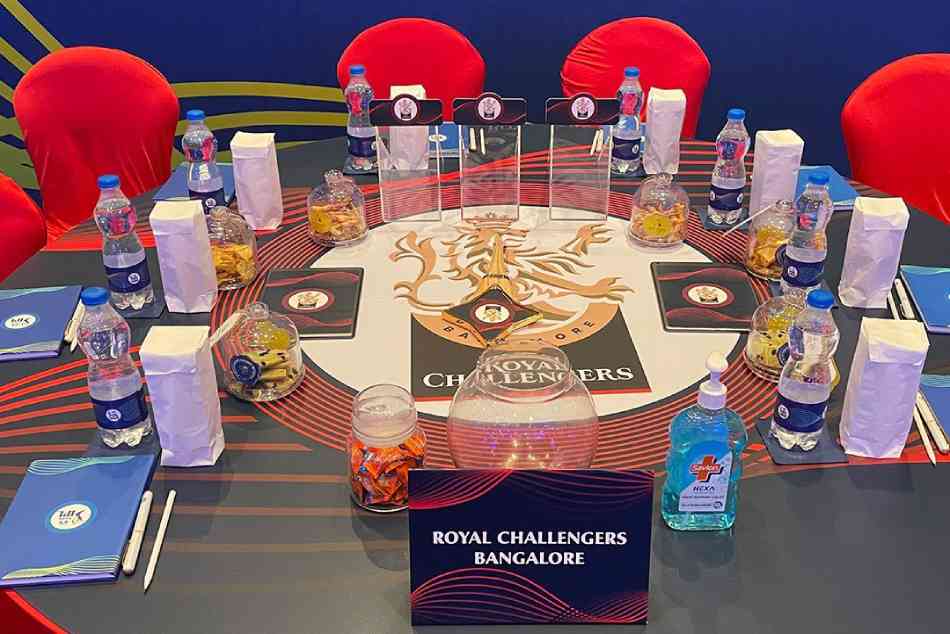 ಕರ್ನಾಟಕದ ಎಡಗೈ ಸ್ಪಿನ್ನರ್