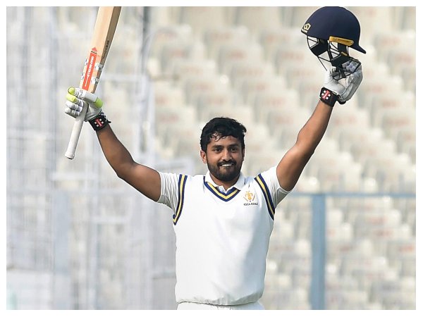 ಬ್ಯಾಟಿಂಗ್‌ನಲ್ಲಿ ಕರುಣ್ ನಾಯರ್ ಅಮೋಘ ಆಟ