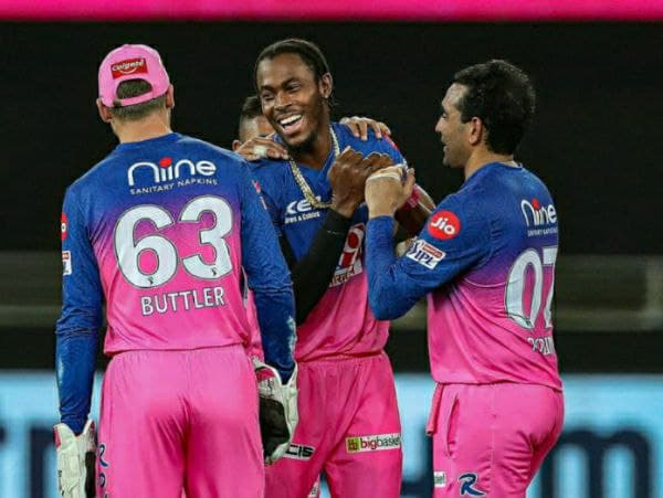 ಮಾರಕ ಬೌಲಿಂಗ್ ದಾಳಿ