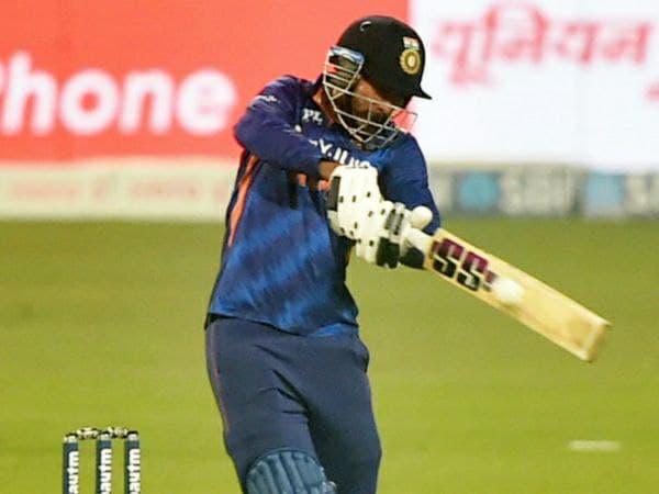 ವೆಂಕಟೇಶ್ ಅಯ್ಯರ್ ಮತ್ತು ಹರ್ಷಲ್ ಪಟೇಲ್? ವೆಂಕಟೇಶ್ ಅಯ್ಯರ್ ಮತ್ತು ಹರ್ಷಲ್ ಪಟೇಲ್?