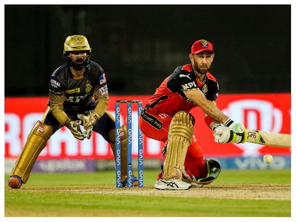 ಮ್ಯಾಕ್ಸ್‌ವೆಲ್ ಹಾಗೂ ಫಾಫ್ ಡು ಪ್ಲೆಸಿಸ್ ಮಧ್ಯೆ ಸ್ಪರ್ಧೆ