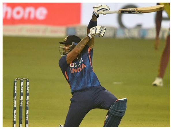 ಸೂರ್ಯಕುಮಾರ್ ಅಬ್ಬರ, ವೆಂಕಟೇಶ್ ಅಯ್ಯರ್ ಸೊಗಸಾದ ಬ್ಯಾಟಿಂಗ್