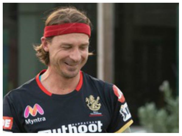 ಡೇಲ್ ಸ್ಟೇನ್ (ಆರ್‌ಸಿಬಿ: 57 ರನ್)