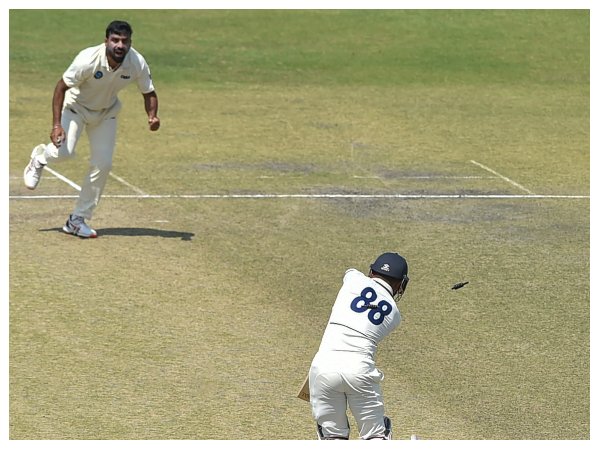 2ನೇ ಇನ್ನಿಂಗ್ಸ್‌ನಲ್ಲಿ ಶ್ರೀಲಂಕಾಗೆ ಕಠಿಣ ಸವಾಲು 