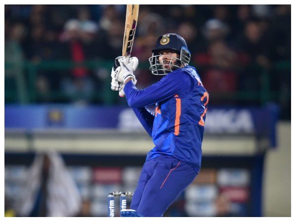 ವೆಂಕಟೇಶ್ ಐಯ್ಯರ್