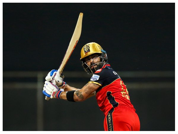 1. ರಾಯಲ್ ಚಾಲೆಂಜರ್ಸ್ ಬೆಂಗಳೂರು - 49 ರನ್‌ಗಳಿಗೆ ಆಲೌಟ್