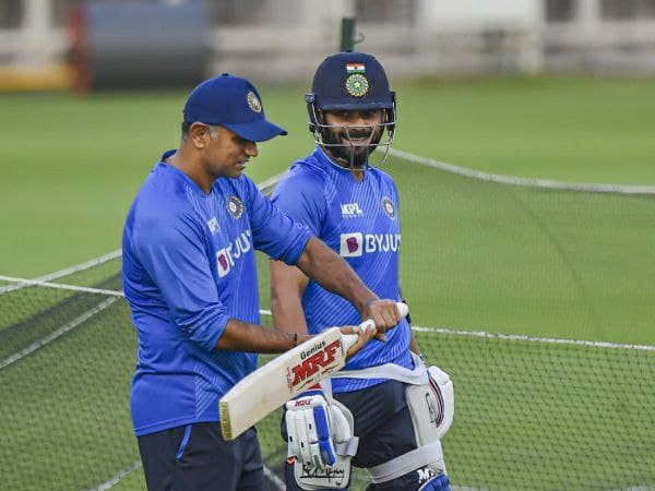 ಆರ್‌ಸಿಬಿಯ ನಾಯಕರ ಪಟ್ಟಿ