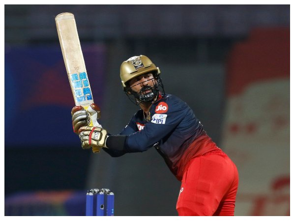 ಫಿನಿಷರ್ ಆಗಿ ಕಾರ್ತಿಕ್ ಆರ್ಭಟ