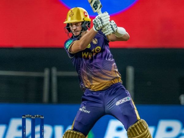 8. ಪ್ಯಾಟ್ ಕಮಿನ್ಸ್ 