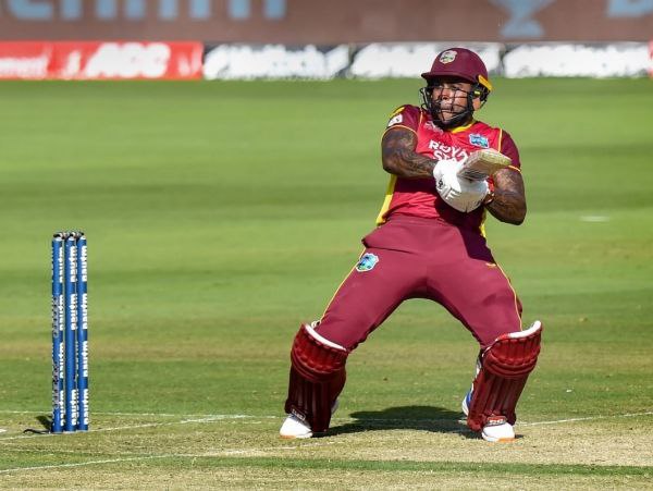 3. ಡೇನಿಯಲ್ ಸ್ಯಾಮ್ಸ್ ಬದಲಾಗಿ ಫ್ಯಾಬಿಯನ್ ಅಲೆನ್ 3. ಡೇನಿಯಲ್ ಸ್ಯಾಮ್ಸ್ ಬದಲಾಗಿ ಫ್ಯಾಬಿಯನ್ ಅಲೆನ್