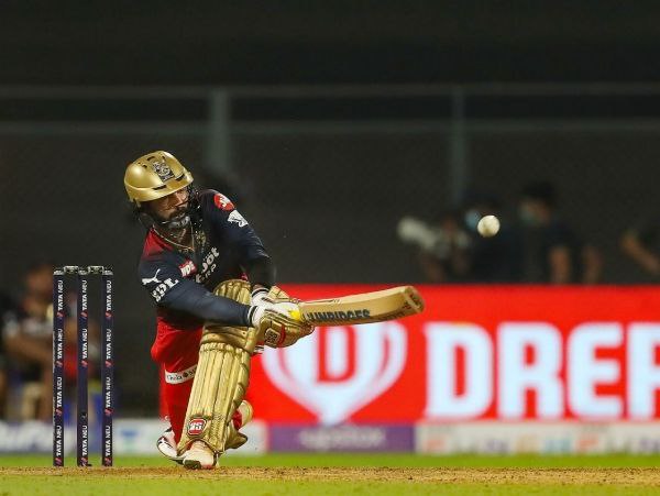 ಕಾರ್ತಿಕ್ ಆಟಕ್ಕೆ ಎಲ್ಲೆಡೆ ಮೆಚ್ಚುಗೆ ಕಾರ್ತಿಕ್ ಆಟಕ್ಕೆ ಎಲ್ಲೆಡೆ ಮೆಚ್ಚುಗೆ