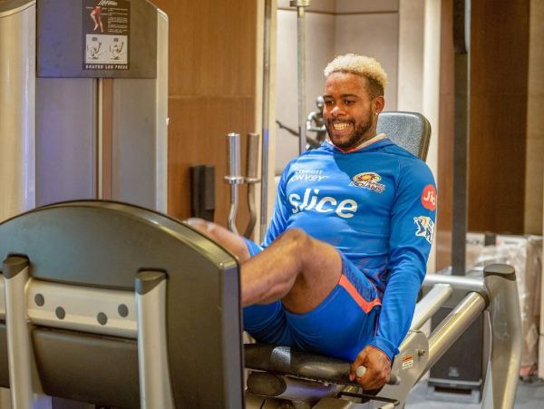 3. ಫ್ಯಾಬಿಯನ್ ಅಲೆನ್ ಅವರಿಗೆ ಅವಕಾಶ ನೀಡದೆ ಇರುವುದು 3. ಫ್ಯಾಬಿಯನ್ ಅಲೆನ್ ಅವರಿಗೆ ಅವಕಾಶ ನೀಡದೆ ಇರುವುದು