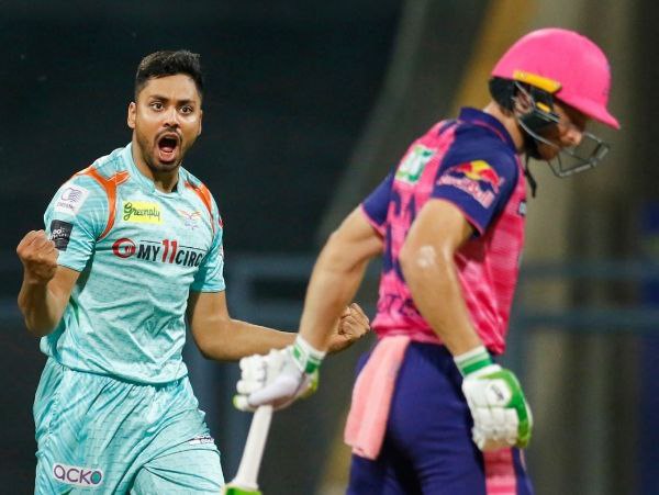 3. ಅವೇಶ್ ಖಾನ್