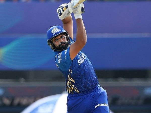 ಎದುರಾಳಿ ತಂಡವೊಂದರ ವಿರುದ್ಧ 1000 ರನ್