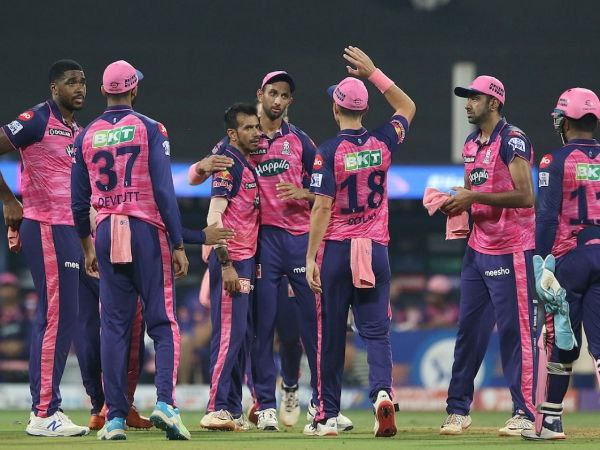 ಪ್ರವೀಣ್ ಆಮ್ರೆಗೆ ದಂಡ ಸಹಿತ ಬ್ಯಾನ್ ಶಿಕ್ಷೆ