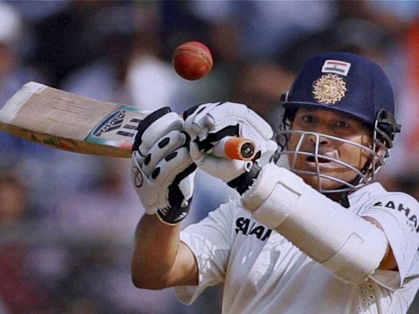 1. ಅತ್ಯಧಿಕ ಟೆಸ್ಟ್ ರನ್