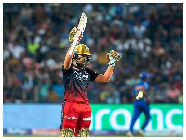 ಸಂಭಾವ್ಯ ಆಡುವ ಬಳಗ