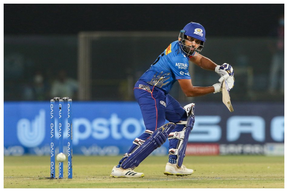 ಸತತ 7 ಪಂದ್ಯ ಸೋತ ಮೊದಲ ತಂಡ ಮುಂಬೈ ಇಂಡಿಯನ್ಸ್